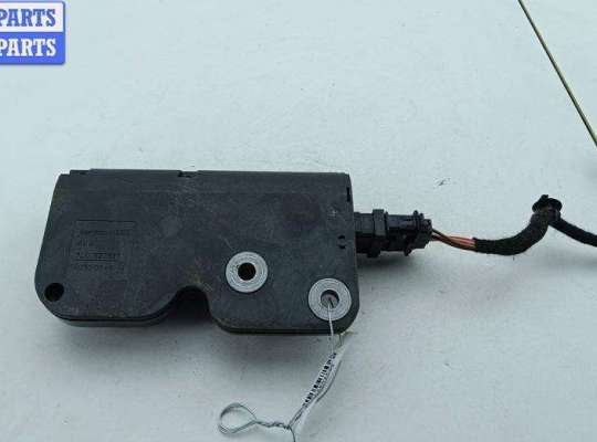 купить Замок багажника на Volkswagen Touareg