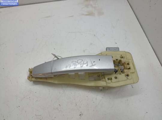 Купить Ручка двери наружная передняя левая на Opel Signum (2003-2008) Ручка двери наружная передняя левая OP2351730 на Opel Signum (2003-2008)