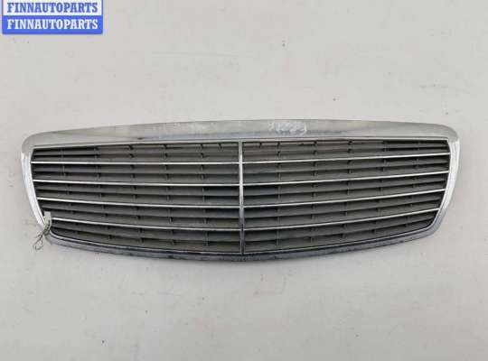 Решетка радиатора MB1715507 на Mercedes E-Class W211 (2002-2009)