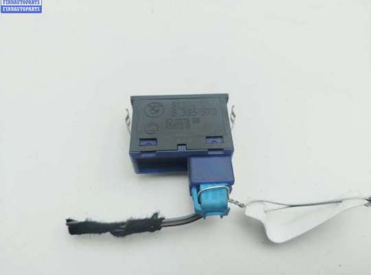 купить Кнопка открывания багажника на BMW 5 E39 (1995-2003)