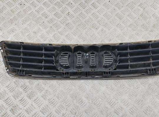 купить Решетка радиатора на Audi A6 C5 (1997-2005)