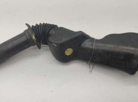 купить Горловина бачка омывателя на Audi A6 C6 (2004-2011)