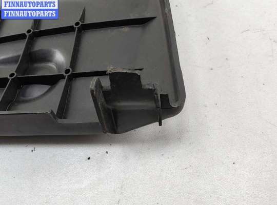 купить Крышка аккумулятора на Citroen C5 (2001-2008)