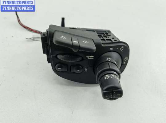 Переключатель дворников RN1570964 на Renault Scenic II (2003-2009)