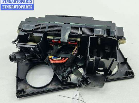 купить Переключатель отопителя на Volkswagen Passat B6