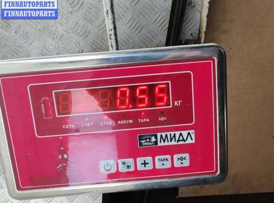 купить Решётка (заглушка) в бампер на Volkswagen Passat B5