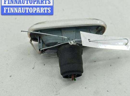 купить Повторитель поворота правый на Audi A4 B6 (2001-2004)