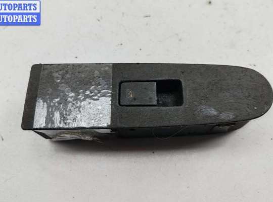 купить Кнопка стеклоподъемника переднего правого на Opel Omega B (1994-2003)