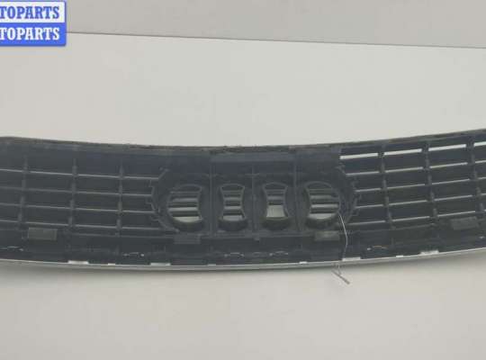 купить Решетка радиатора на Audi A4 B6 (2001-2004)