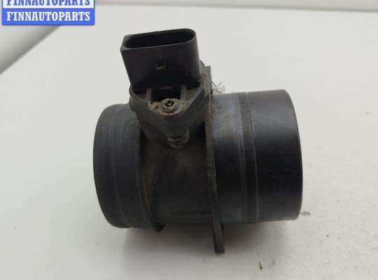 Расходомер (измеритель потока воздуха) VG2712330 на Volkswagen Passat B6