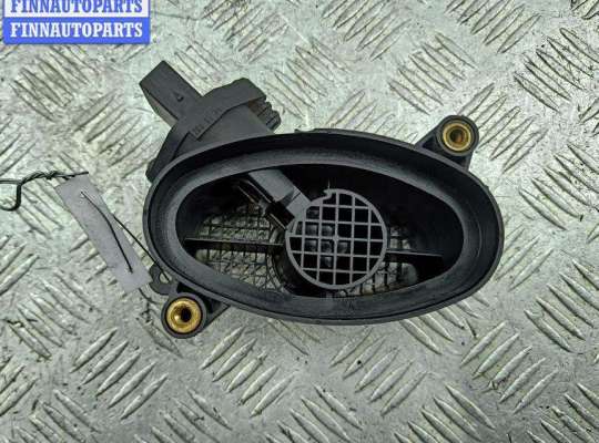 купить Расходомер (измеритель потока воздуха) на BMW 5 E39 (1995-2003)