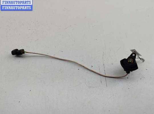 купить Личинка замка на Mitsubishi Carisma