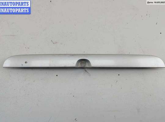 купить Накладка подсветки номера на Opel Zafira A (1999-2005)
