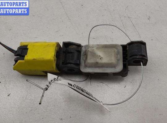 Датчик удара (Airbag) на Volkswagen Touareg I (7L)