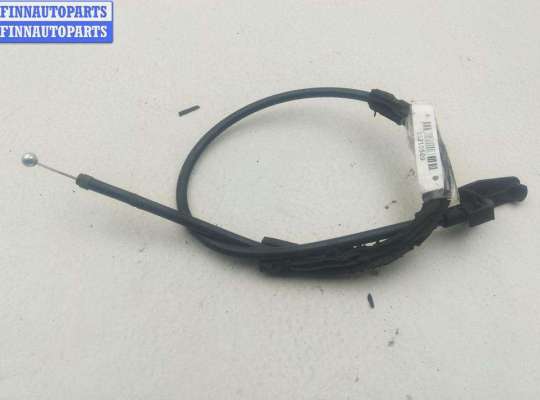 Трос капота на Volkswagen Passat B6 (3C)