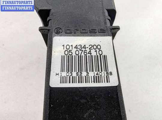 купить Моторчик стеклоподъемника передний правый на Volkswagen Passat B5