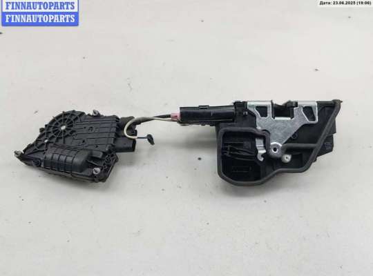 Замок боковой двери на BMW 5 (F10/F11)