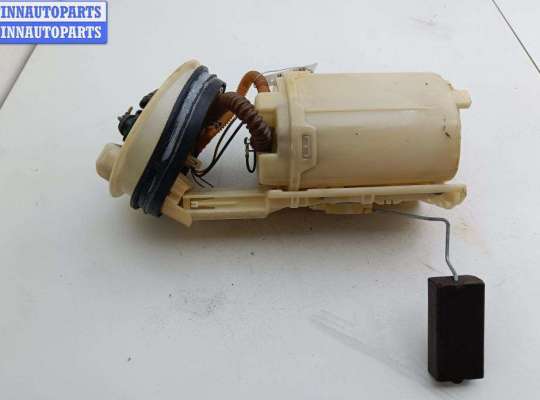купить Насос топливный на Volkswagen Golf-4