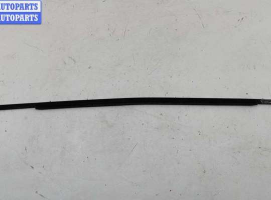 купить Молдинг стекла двери передней левой наружный на Skoda Fabia mk2 (5J)