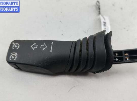 купить Переключатель поворотов на Opel Astra H (2004-2009)