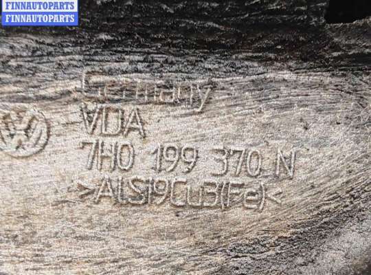 купить Кронштейн двигателя опорный на Volkswagen Transporter T5