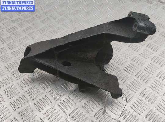 купить Кронштейн двигателя опорный на Volkswagen Transporter T5