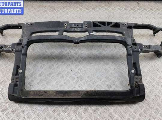 купить Рамка передняя (панель кузовная, телевизор) на Volkswagen Golf-4