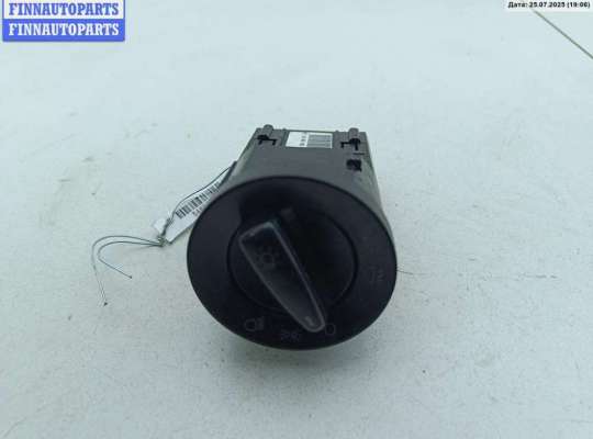 Переключатель света VG2396258 на Volkswagen Passat B5+ (GP)
