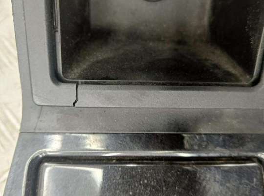 купить Консоль салона (кулисная часть) на BMW 5 E39 (1995-2003)