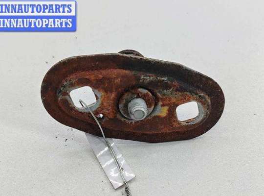 Купить Замок капота на BMW 5 E39 (1995-2003) Замок капота BM3611763 на BMW 5 E39 (1995-2003)