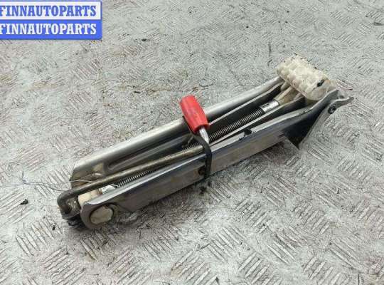 Домкрат MB1570070 на Mercedes C-Class W203 (2000-2006)