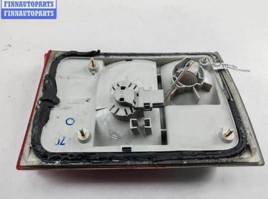 купить Фонарь крышки багажника левый на Audi 80 B4 (1991-1996)