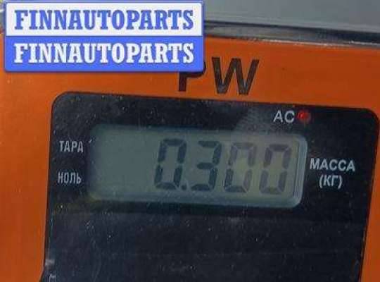 купить Решётка (заглушка) в бампер на Volkswagen Golf-4