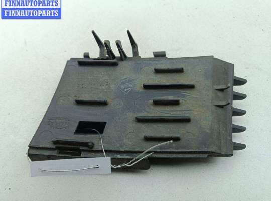 купить Решётка (заглушка) в бампер на Opel Vectra C (2002-2008)