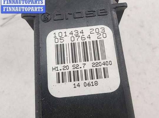 купить Моторчик стеклоподъемника передний правый на Volkswagen Bora