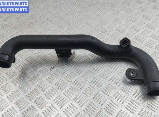 купить Патрубок интеркулера на Volkswagen Passat B5