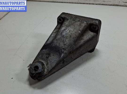 купить Кронштейн двигателя опорный на Mercedes C-Class W203 (2000-2006)
