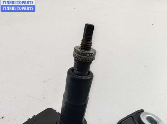 купить Двигатель стеклоочистителя заднего (моторчик дворников) на Volkswagen Passat B6