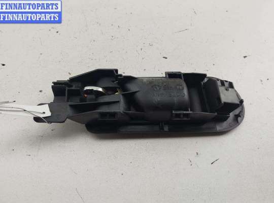 купить Ручка двери внутренняя передняя правая на Volkswagen Golf-4