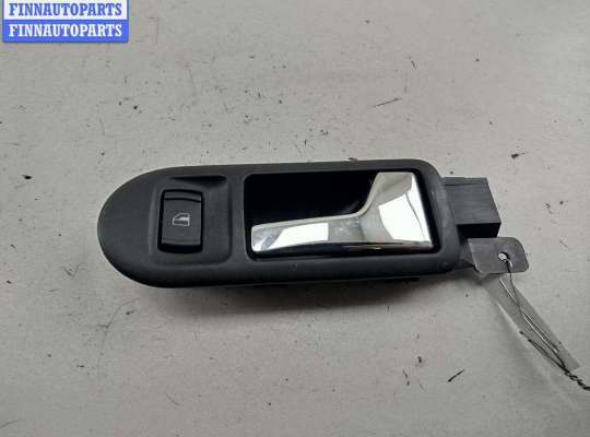 купить Ручка двери внутренняя передняя правая на Volkswagen Golf-4