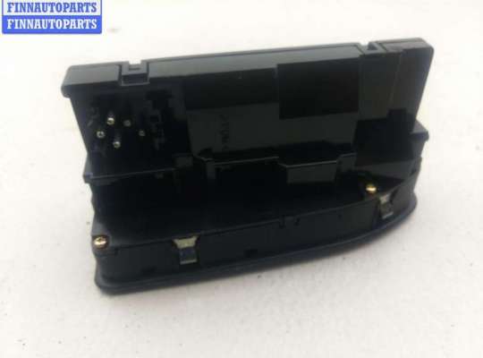 купить Блок кнопок управления стеклоподъемниками на BMW 7 E38 (1994-2001)