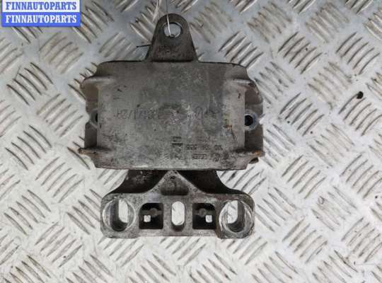 Подушка крепления КПП SK530310 на Skoda Octavia mk1 (A4 1U) 1996-2010