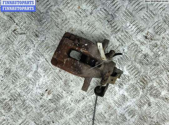 Суппорт задний левый PG1110118 на Peugeot 307