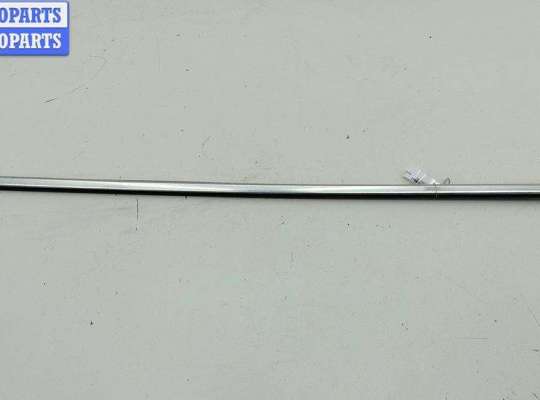 Молдинг стекла двери передней левой наружный BM3558032 на BMW 5 E39 (1995-2003)