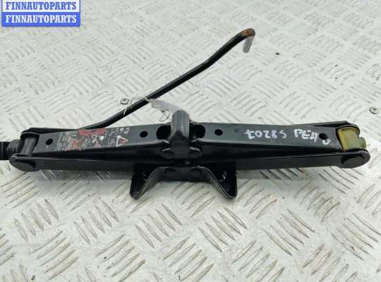 Домкрат RN1568514 на Renault Scenic II (2003-2009)