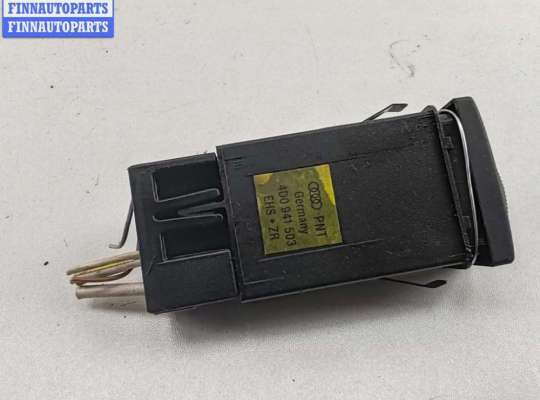 купить Кнопка обогрева заднего стекла на Audi A4 B5 (1994-2001)