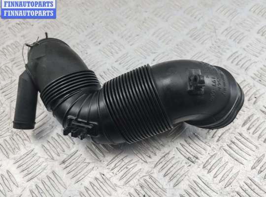 купить Патрубок турбины на Volkswagen Passat B6