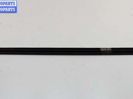 купить Молдинг стекла двери передней правой наружный на Ford Fiesta (2001-2007)