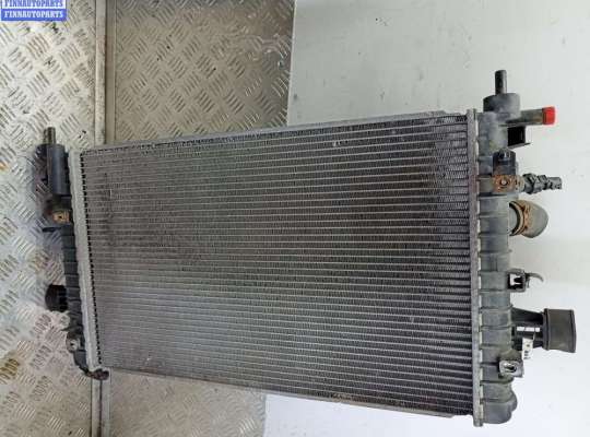 купить Радиатор основной на Opel Zafira B (2004-2014)