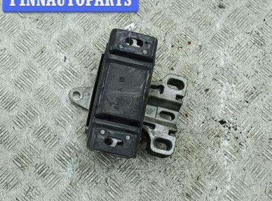 купить Подушка крепления КПП на Volkswagen Golf-4